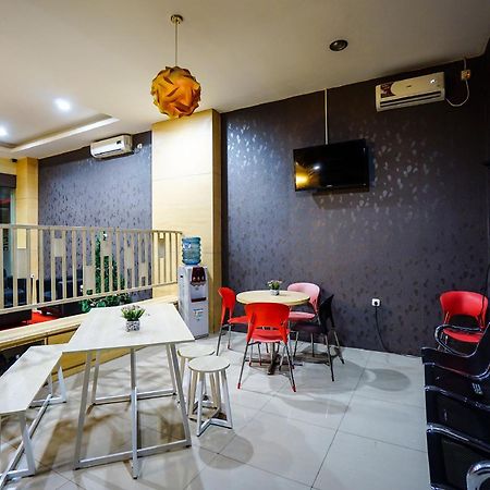 Hotel O Makassar Near Gereja Advent Tikala Baru Formerly Rid'S Hotel Manado Dış mekan fotoğraf