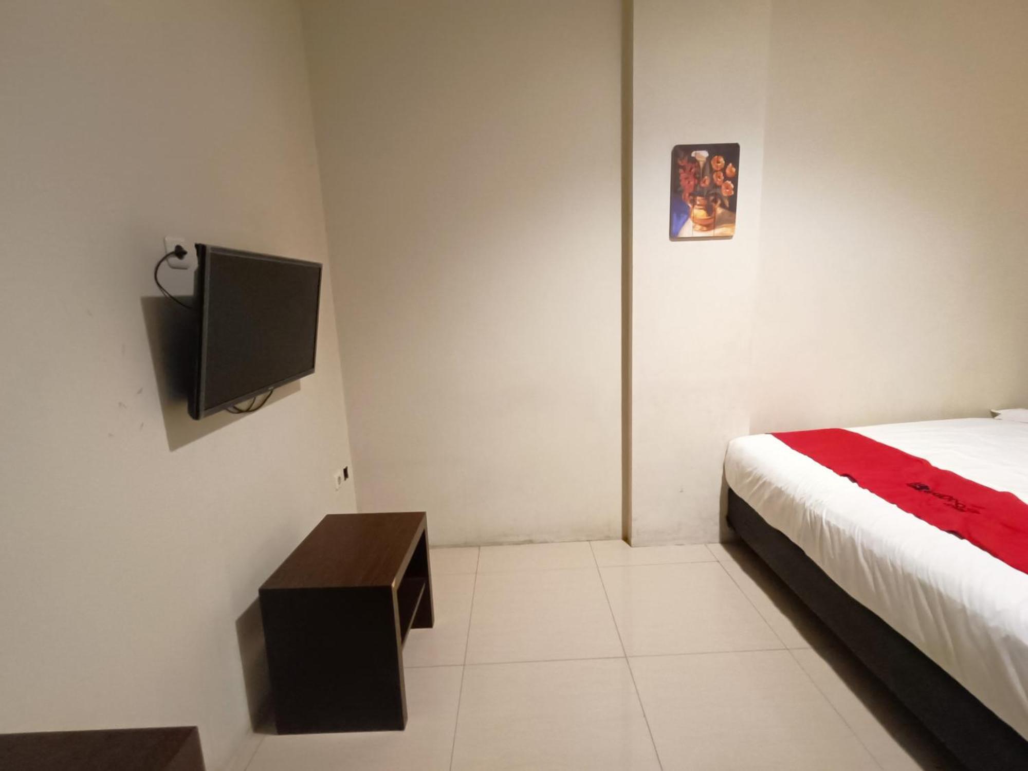 Hotel O Makassar Near Gereja Advent Tikala Baru Formerly Rid'S Hotel Manado Dış mekan fotoğraf