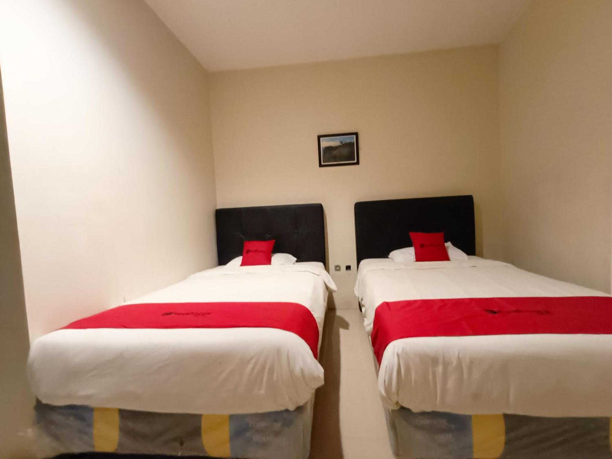 Hotel O Makassar Near Gereja Advent Tikala Baru Formerly Rid'S Hotel Manado Dış mekan fotoğraf