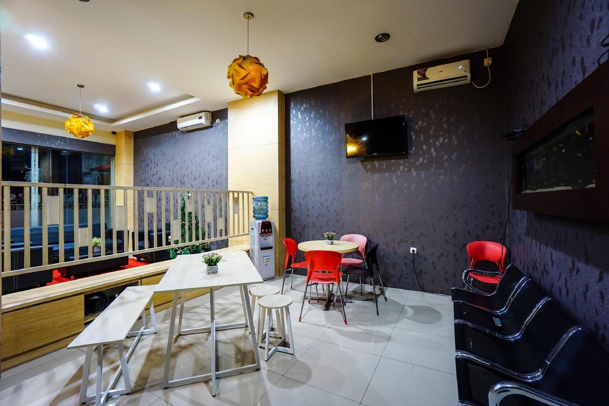 Hotel O Makassar Near Gereja Advent Tikala Baru Formerly Rid'S Hotel Manado Dış mekan fotoğraf