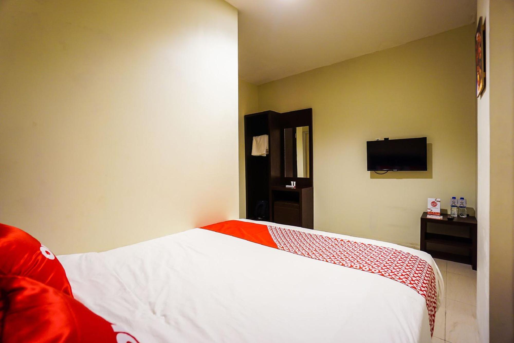 Hotel O Makassar Near Gereja Advent Tikala Baru Formerly Rid'S Hotel Manado Dış mekan fotoğraf